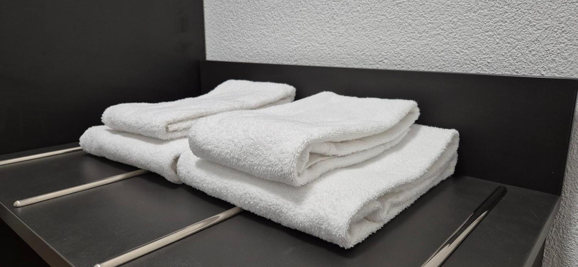 Melvi Hotel Goppingen Bagian luar foto