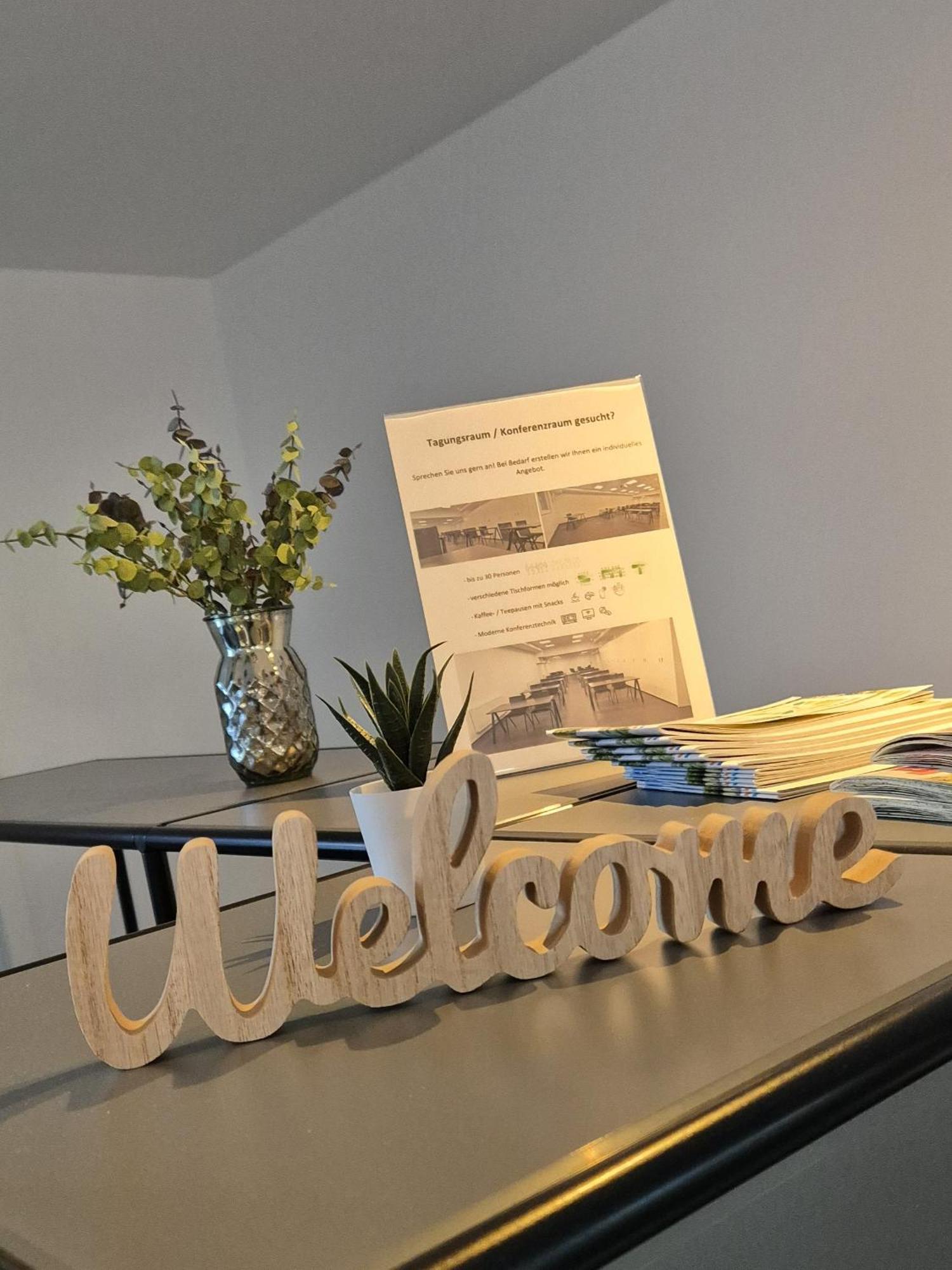 Melvi Hotel Goppingen Bagian luar foto