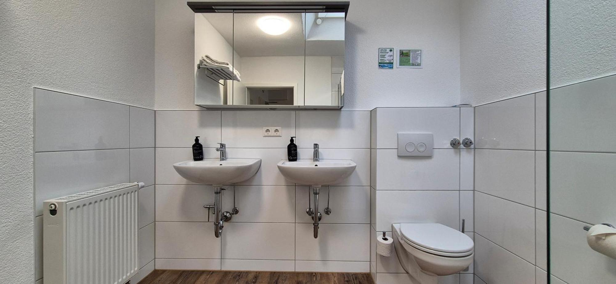 Melvi Hotel Goppingen Bagian luar foto